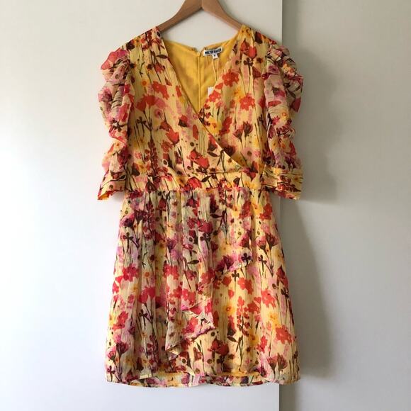 Walter Baker Butter Yellow Floral Print Dress Puff Short Sleeve Faux Wrap 8 $228 - Picture 3 of 11